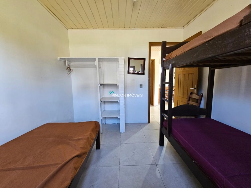 CASA EM AREIAS BRANCAS 350 METROS DO MAR: 10ª foto da galeria de imagens do imóvel