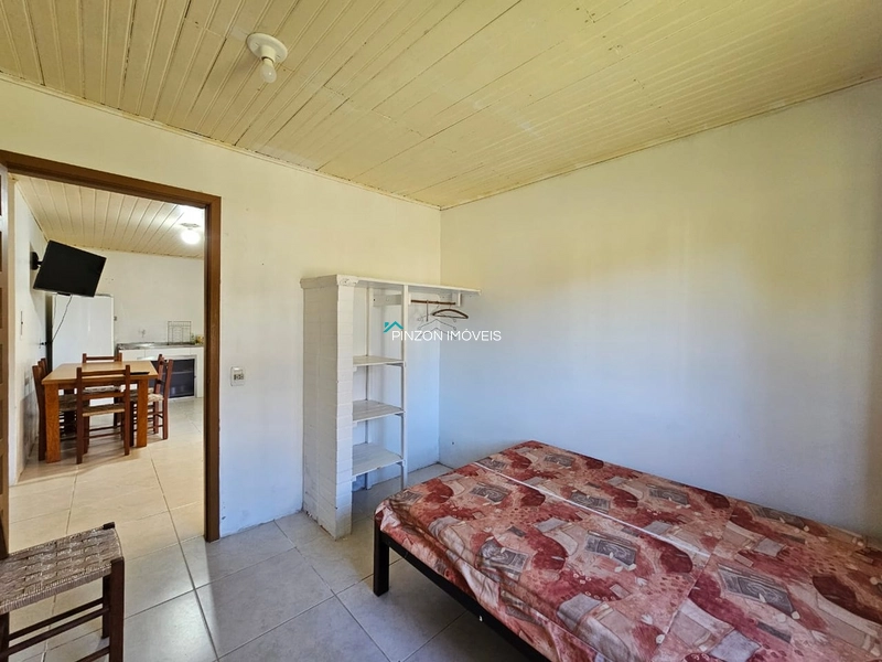 CASA EM AREIAS BRANCAS 350 METROS DO MAR: 8ª foto da galeria de imagens do imóvel