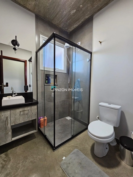 CASA MOBILIADA NO LOTEAMENTO ESMERALDA – CONFORTO E LAZER A 500M DO MA: 16ª foto da galeria de imagens do imóvel