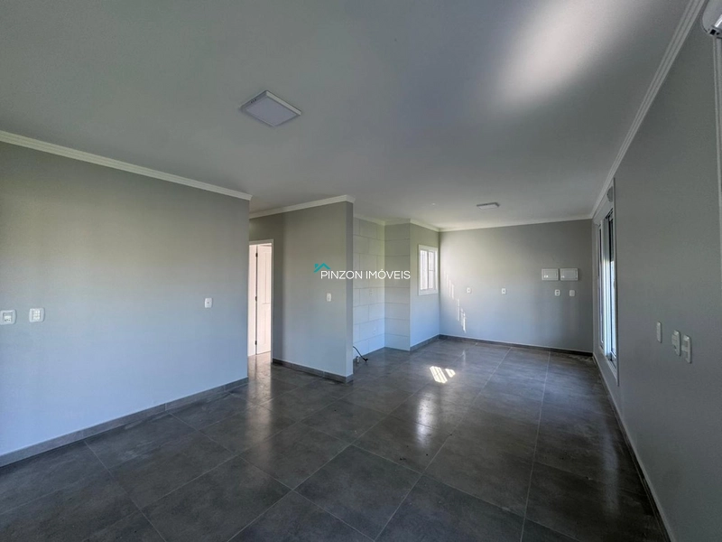 CASA PRÓXIMA AO CENTRO EM ARROIO DO SAL: 14ª foto da galeria de imagens do imóvel