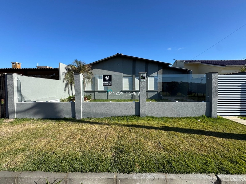 CASA PRÓXIMA À PRAIA: 2ª foto da galeria de imagens do imóvel