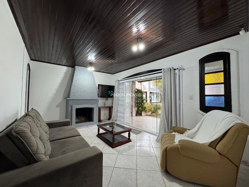 CASA PRÓXIMA À PRAIA: 4ª foto da galeria de imagens do imóvel