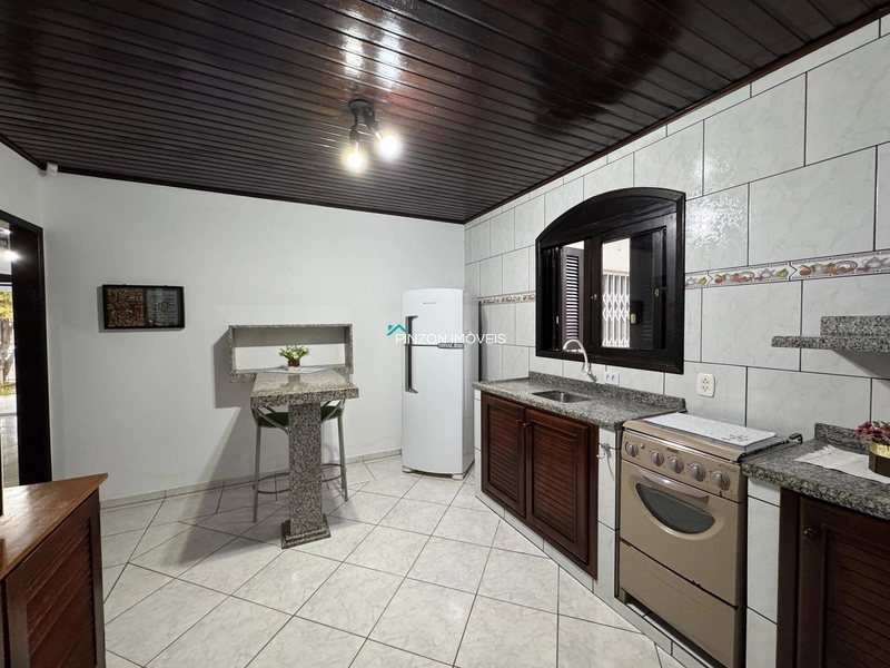 CASA PRÓXIMA À PRAIA: 13ª foto da galeria de imagens do imóvel