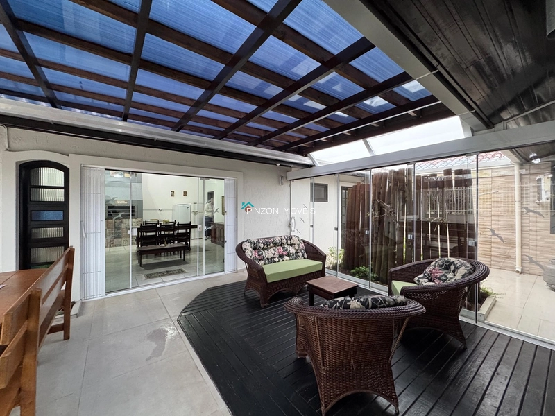 CASA PRÓXIMA À PRAIA: 14ª foto da galeria de imagens do imóvel