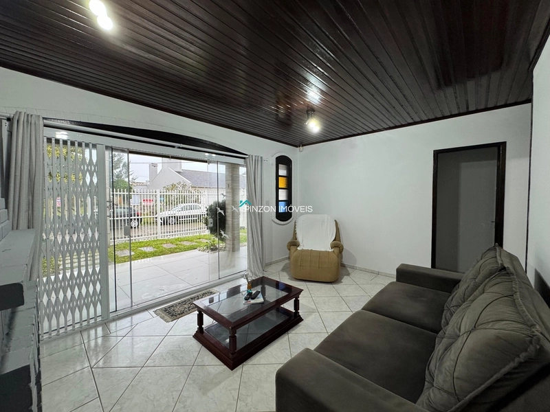 CASA PRÓXIMA À PRAIA: 5ª foto da galeria de imagens do imóvel