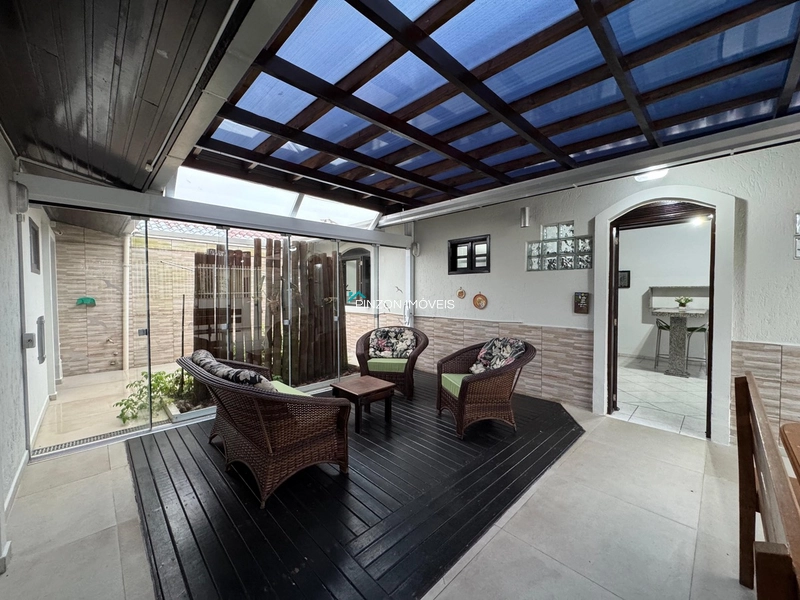 CASA PRÓXIMA À PRAIA: 15ª foto da galeria de imagens do imóvel
