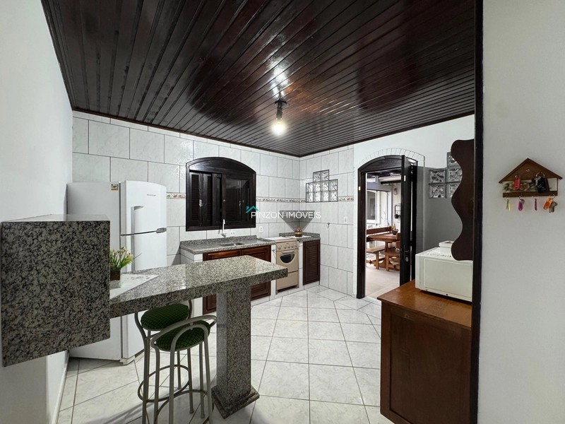 CASA PRÓXIMA À PRAIA: 12ª foto da galeria de imagens do imóvel