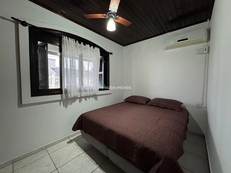 CASA PRÓXIMA À PRAIA: 7ª foto da galeria de imagens do imóvel