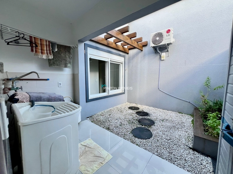 CASA A 150 METROS DA PRAIA: 11ª foto da galeria de imagens do imóvel