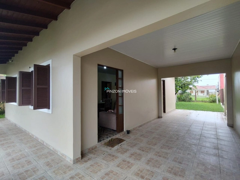 CASA À VENDA: 2ª foto da galeria de imagens do imóvel