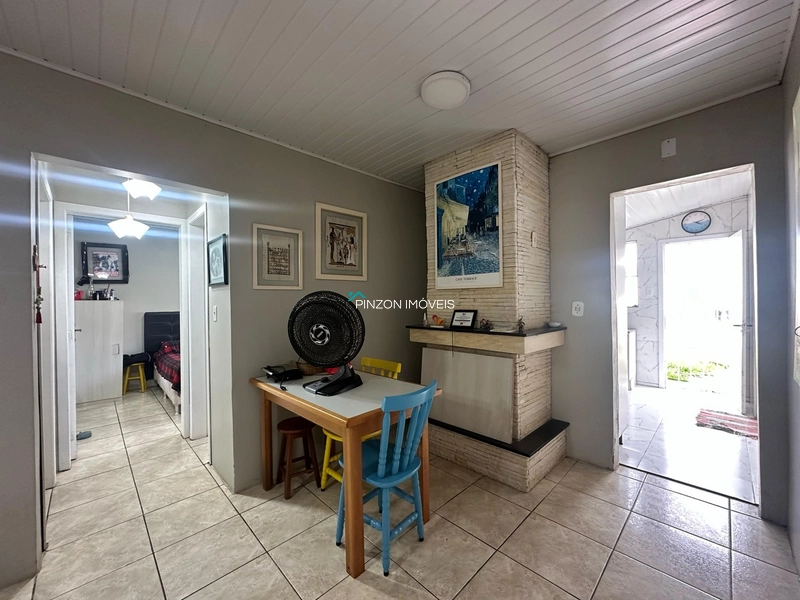 CASA COM PISCINA: 9ª foto da galeria de imagens do imóvel