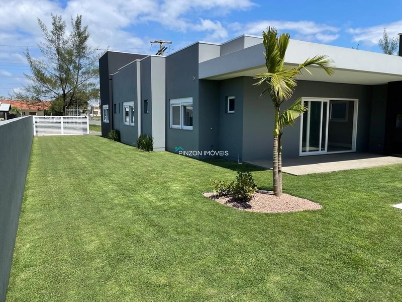 CASA EM ARROIO DO SAL A 150 METROS DO MAR: 3ª foto da galeria de imagens do imóvel