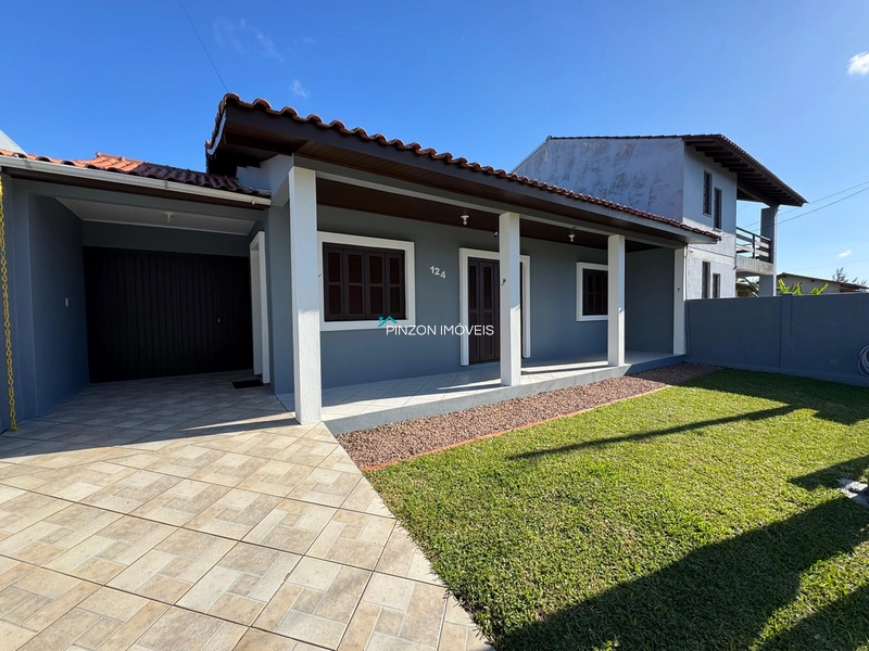 CASA A 350 METROS DA PRAIA: 2ª foto da galeria de imagens do imóvel