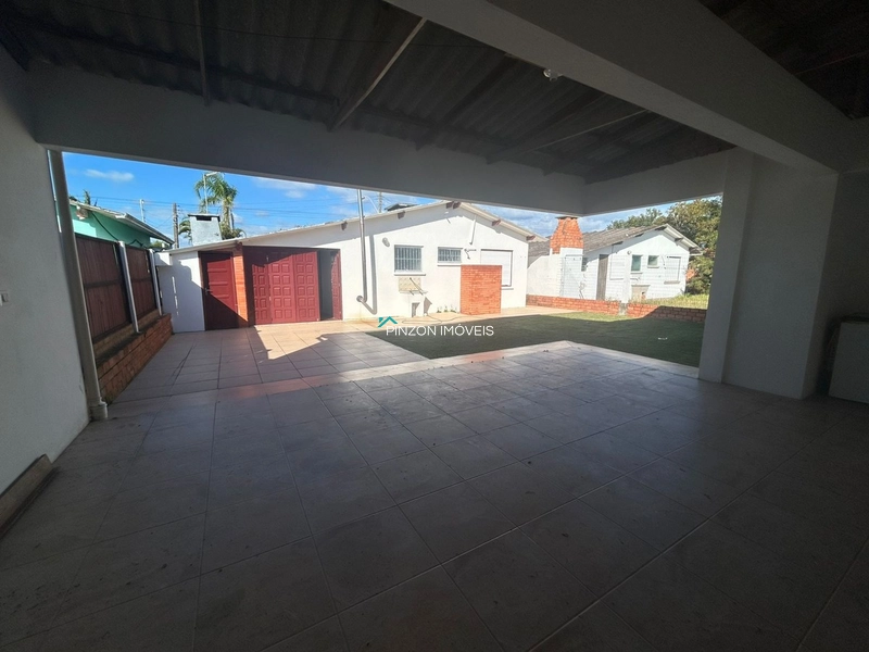 CASA À VENDA EM ATLÂNTIDA SUL: 9ª foto da galeria de imagens do imóvel