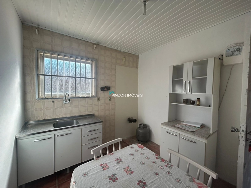 CASA À VENDA EM ATLÂNTIDA SUL: 4ª foto da galeria de imagens do imóvel