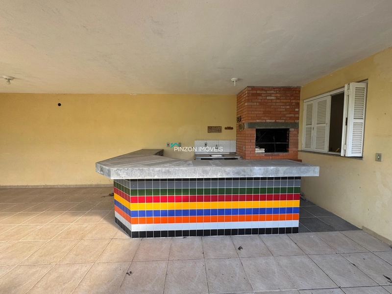 CASA COM PISCINA EM ATLÂNTIDA SUL: 7ª foto da galeria de imagens do imóvel