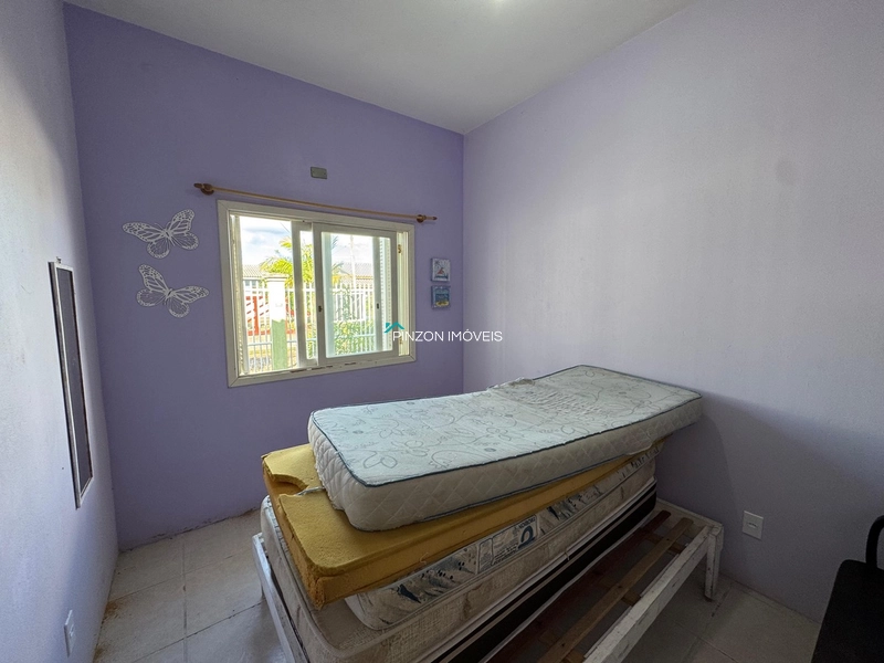 CASA COM PISCINA EM ATLÂNTIDA SUL: 12ª foto da galeria de imagens do imóvel