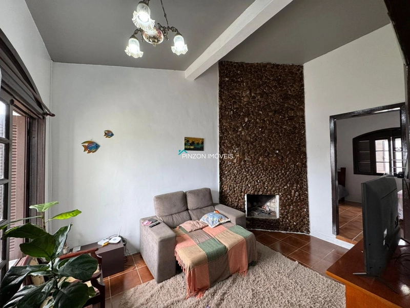 Casa a 300 metros da praia: 13ª foto da galeria de imagens do imóvel