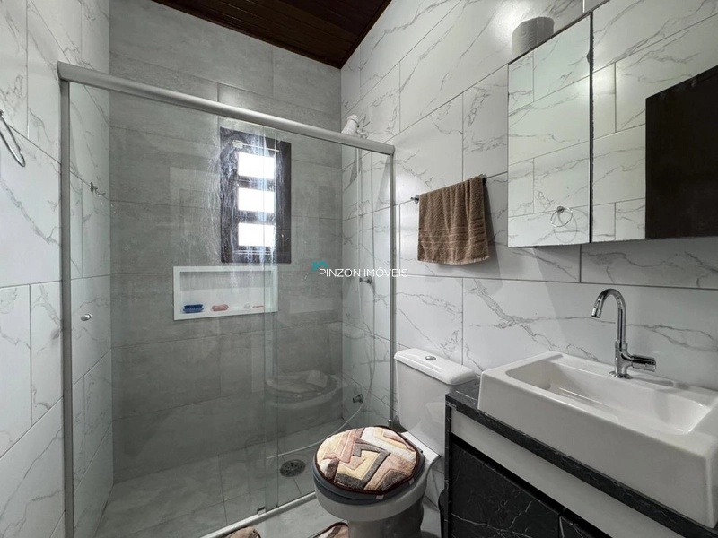 Casa a 300 metros da praia: 19ª foto da galeria de imagens do imóvel