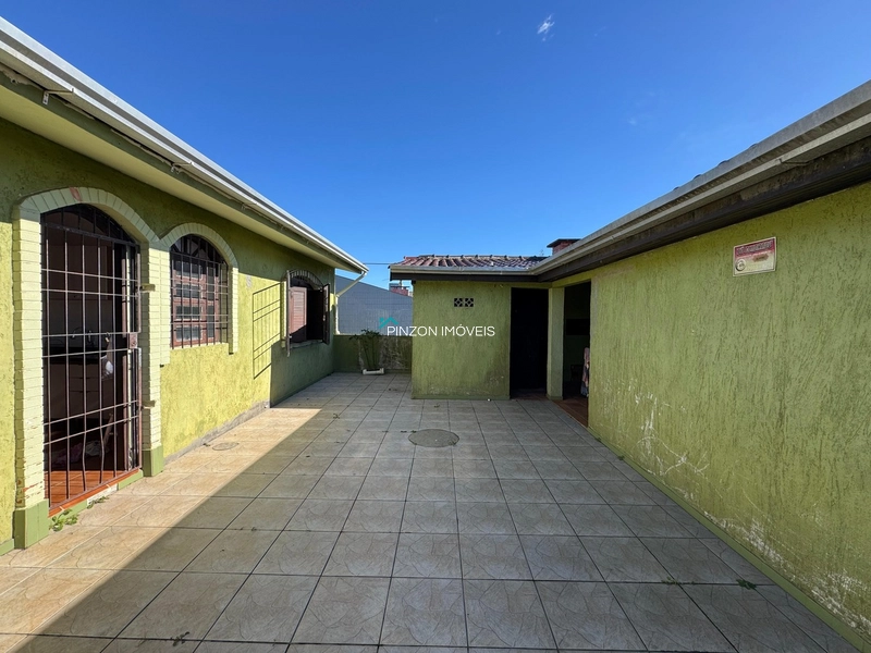 CASA NA AVENIDA: 23ª foto da galeria de imagens do imóvel