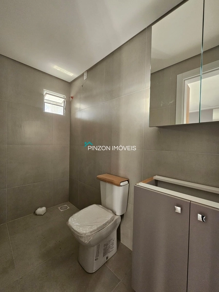 APARTAMENTO EM AREIAS BRANCAS A 100 METROS DO MAR: 13ª foto da galeria de imagens do imóvel