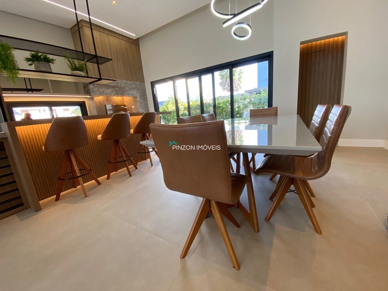 CASA À VENDA NO CONDOMÍNIO: 11ª foto da galeria de imagens do imóvel