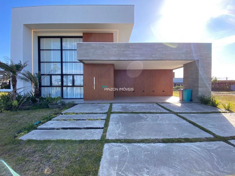 CASA À VENDA NO CONDOMÍNIO: 1ª foto da galeria de imagens do imóvel