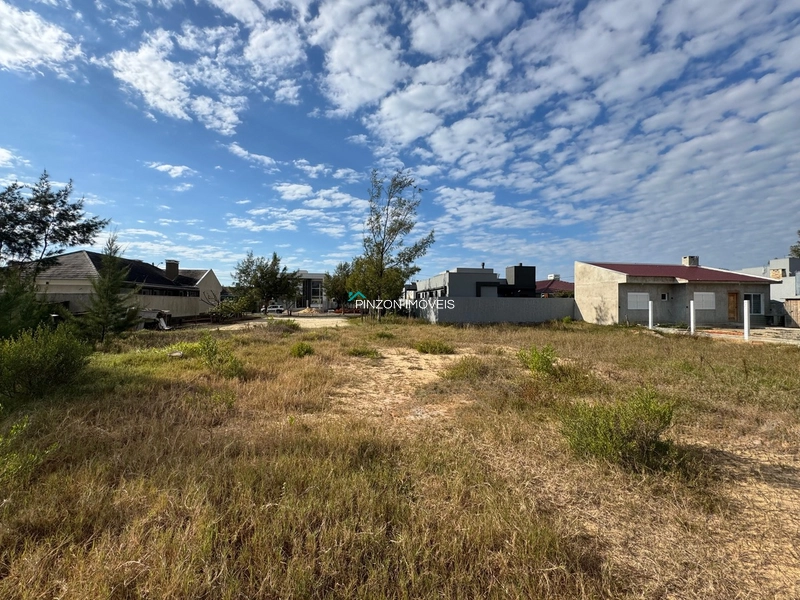 TERRENO A 350M DA PRAIA: 2ª foto da galeria de imagens do imóvel