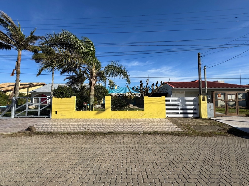 CASA A 350M DA PRAIA EM XANGRI-LÁ: 28ª foto da galeria de imagens do imóvel