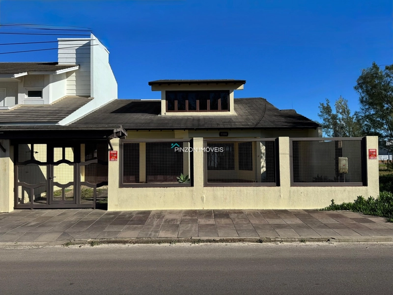 CASA BEIRA MAR: 1ª foto da galeria de imagens do imóvel