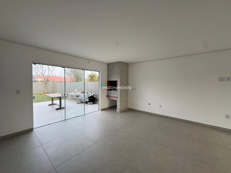 CASA COM PISCINA EM ATLÂNTIDA SUL: 13ª foto da galeria de imagens do imóvel
