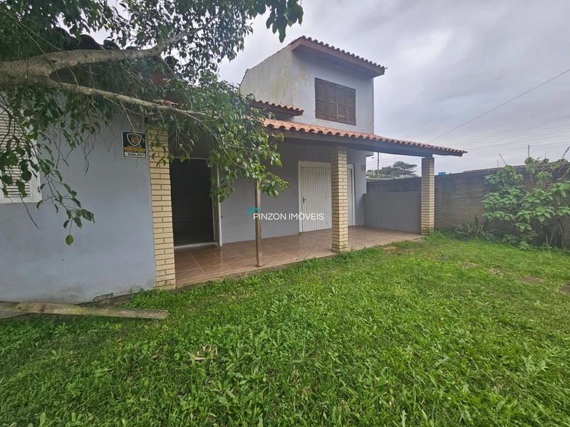 CASA NO BALNEÁRIO ATLÂNTICO EM ARROIO DO SAL: 3ª foto da galeria de imagens do imóvel