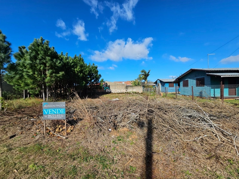 TERRENO RESIDENCIAL A APENAS 700 METROS DO CENTRO: 3ª foto da galeria de imagens do imóvel