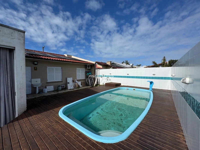 CASA A 50M DA PRAIA: 8ª foto da galeria de imagens do imóvel