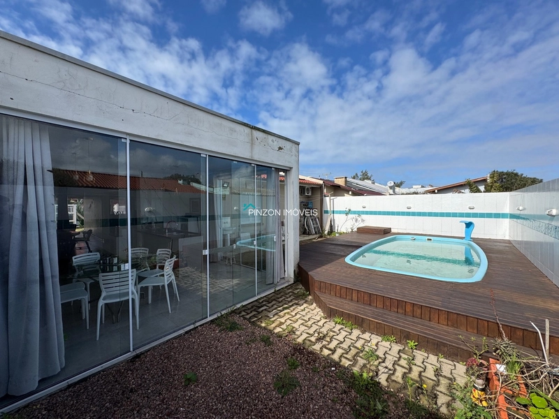 CASA A 50M DA PRAIA: 7ª foto da galeria de imagens do imóvel