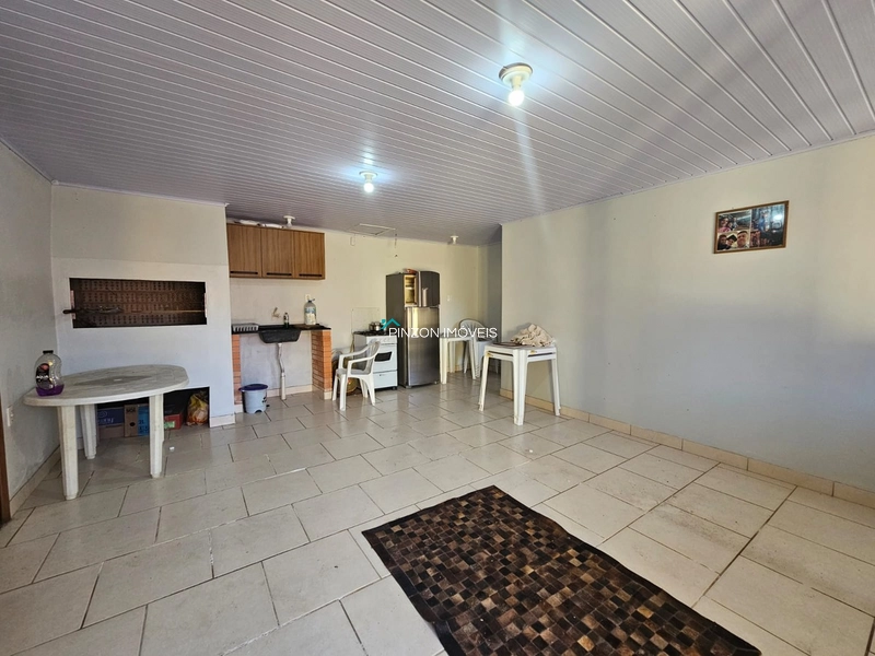 SUA CASA DE VERANEIO A APENAS 100 METROS DO MAR: 21ª foto da galeria de imagens do imóvel