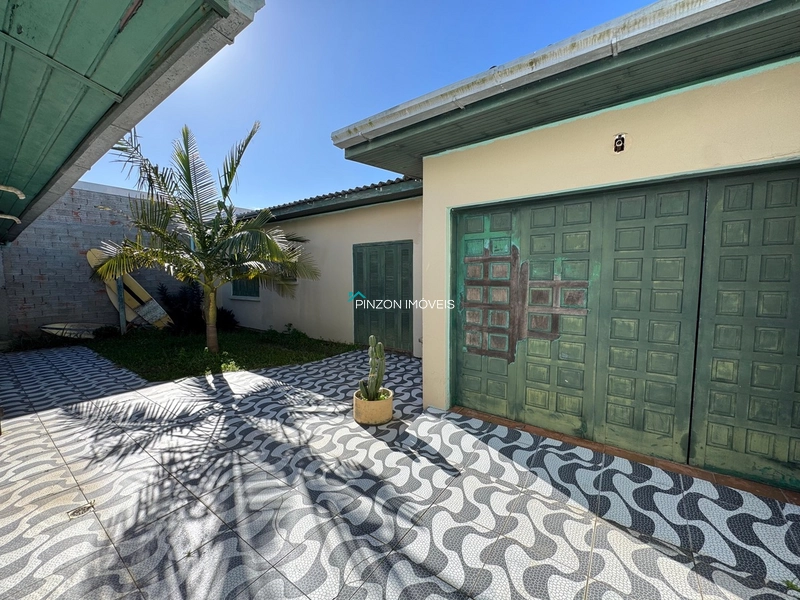CASA PRÓXIMA À PRAIA: 8ª foto da galeria de imagens do imóvel