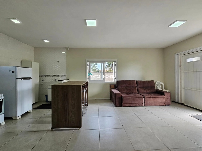 CASA COM AMPLO TERRENO A APENAS 310 METROS DO MAR: 21ª foto da galeria de imagens do imóvel