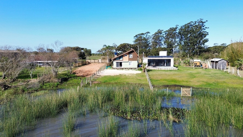 CASA NA BEIRA DA LAGOA: 38ª foto da galeria de imagens do imóvel