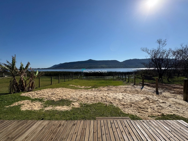 CASA NA BEIRA DA LAGOA: 17ª foto da galeria de imagens do imóvel
