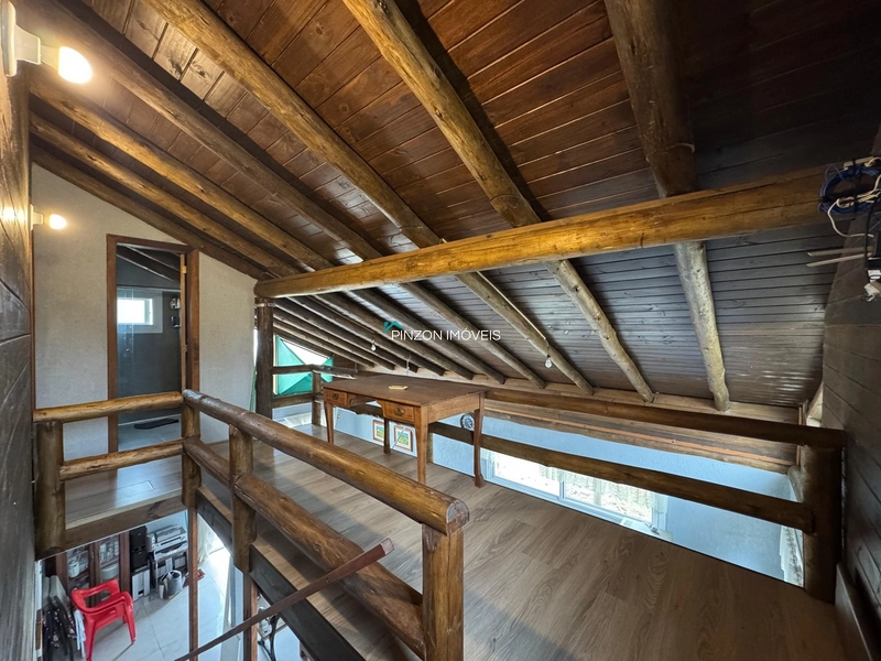 CASA NA BEIRA DA LAGOA: 35ª foto da galeria de imagens do imóvel