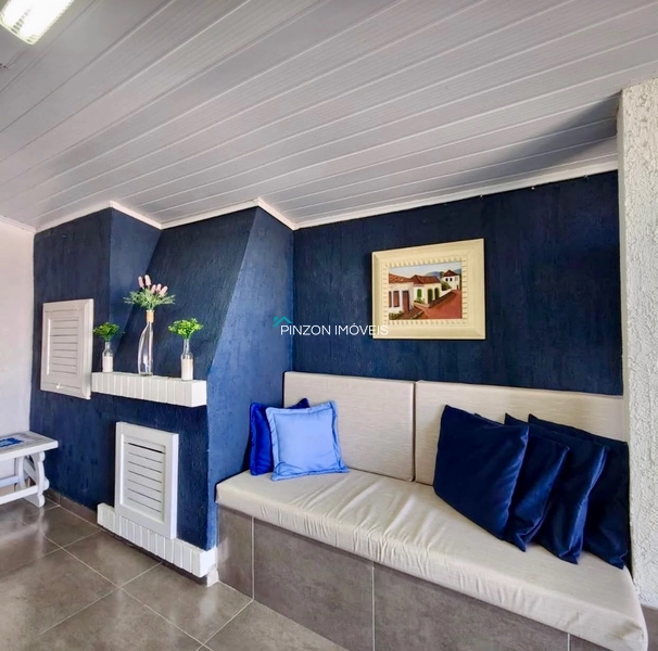 CASA À VENDA: 3ª foto da galeria de imagens do imóvel