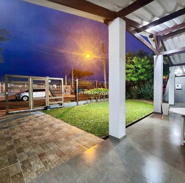 CASA À VENDA: 2ª foto da galeria de imagens do imóvel
