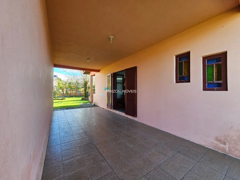CASA NO CENTRO DE ARROIO DO SAL A 350 METROS DO MAR: 9ª foto da galeria de imagens do imóvel