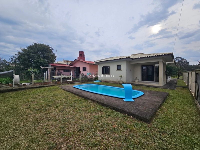 CASA COM PISCINA NO BALNEÁRIO ATLÂNTICO - ARROIO DO SAL: 24ª foto da galeria de imagens do imóvel