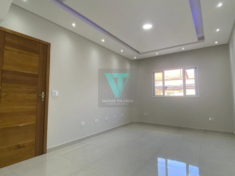 CASA À VENDA, 3 SUÍTES, BAIRRO CENTER VILLE em ARUJÁ SP.: 3ª foto da galeria de imagens do imóvel