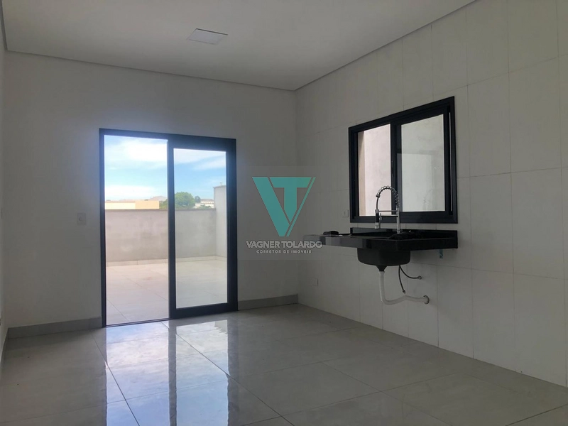 CASA À VENDA, 3 SUÍTES, BAIRRO NOVA ARUJÁ em ARUJÁ SP.: 5ª foto da galeria de imagens do imóvel