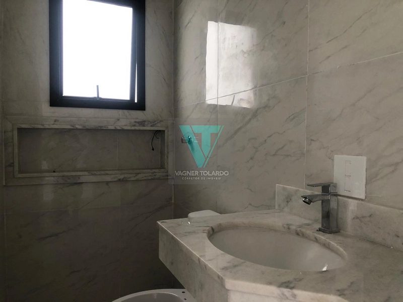 CASA À VENDA, 3 SUÍTES, BAIRRO NOVA ARUJÁ em ARUJÁ SP.: 15ª foto da galeria de imagens do imóvel