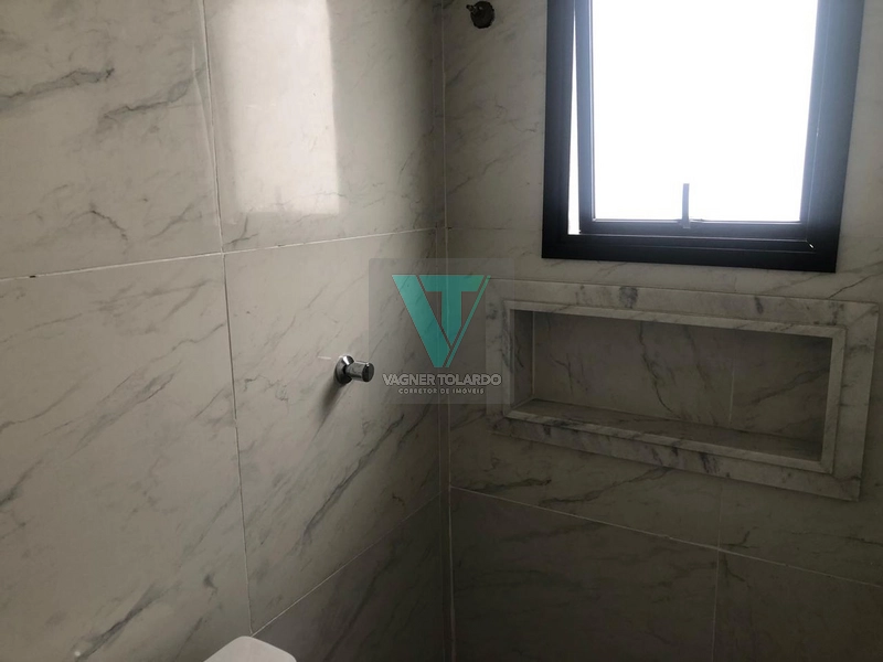 CASA À VENDA, 3 SUÍTES, BAIRRO NOVA ARUJÁ em ARUJÁ SP.: 13ª foto da galeria de imagens do imóvel