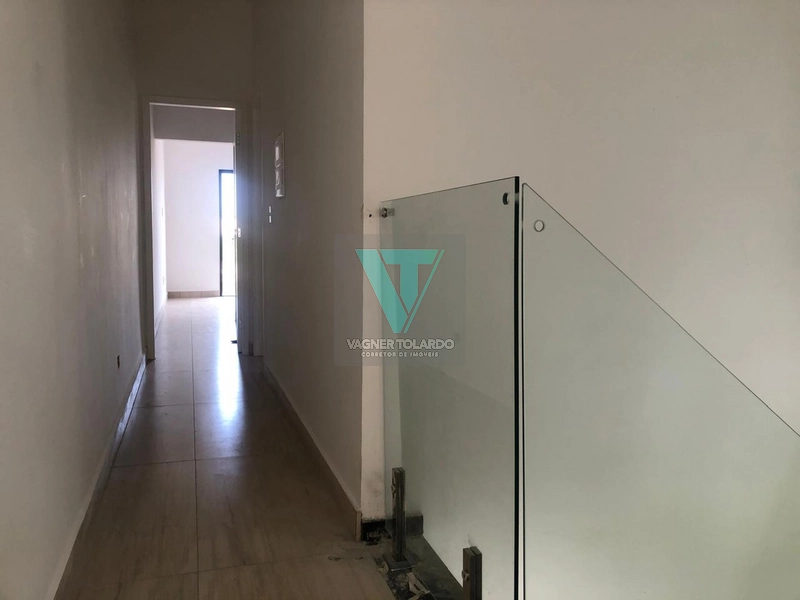 CASA À VENDA, 3 SUÍTES, BAIRRO NOVA ARUJÁ em ARUJÁ SP.: 10ª foto da galeria de imagens do imóvel